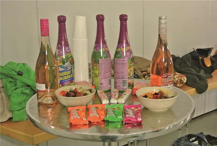 Wenn in der Stadthalle mal wieder Engpass ist... 