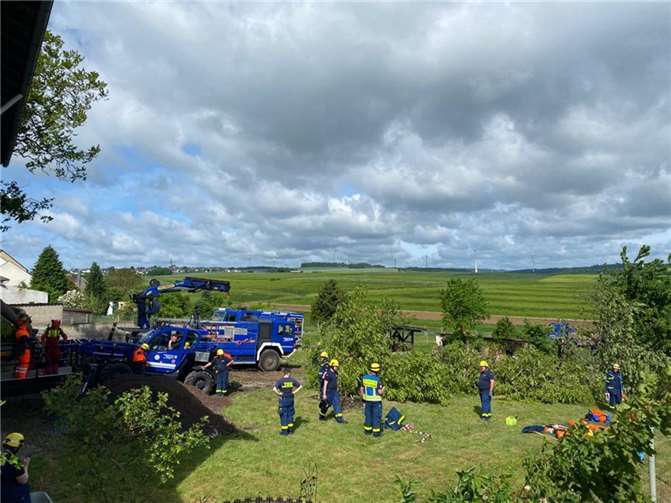 Wirfus: Tornado hinterlässt Spur der Verwüstung 