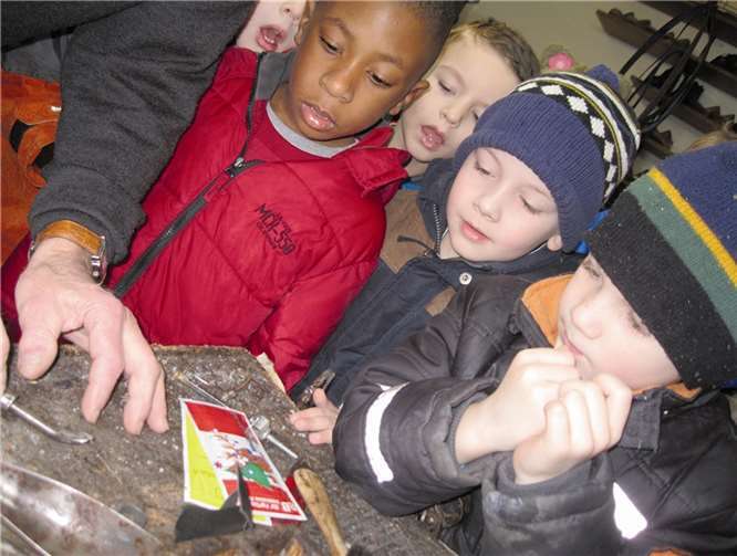 Besuch einer Schusterwerkstatt