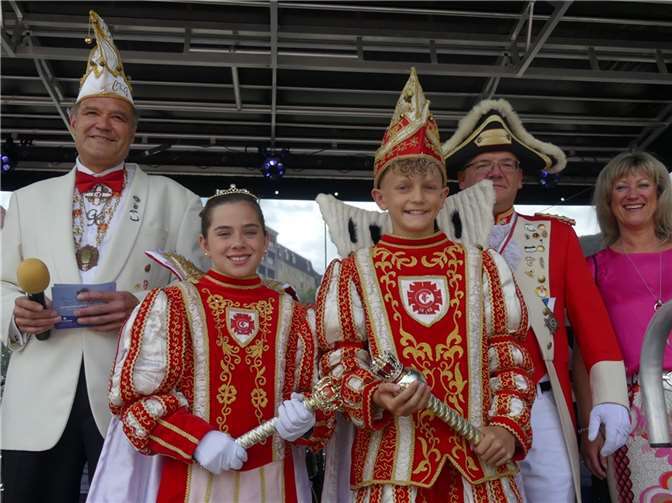 Närrisches Spektakel auf dem Endertplatz 