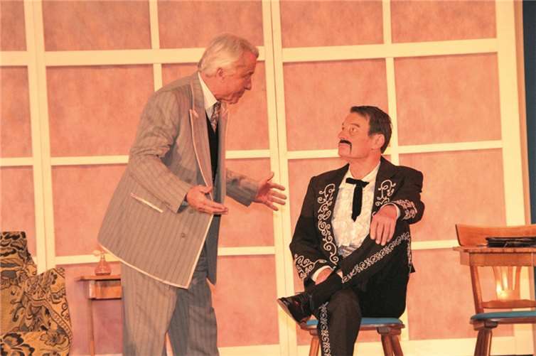 Zufriedenes Premierenpublikum sparte nicht mit dem Applaus 