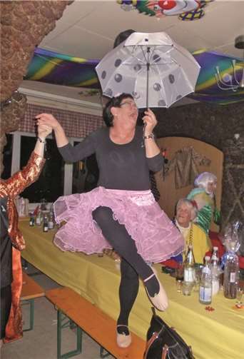 Manege frei, die Möhnen feiern Karneval