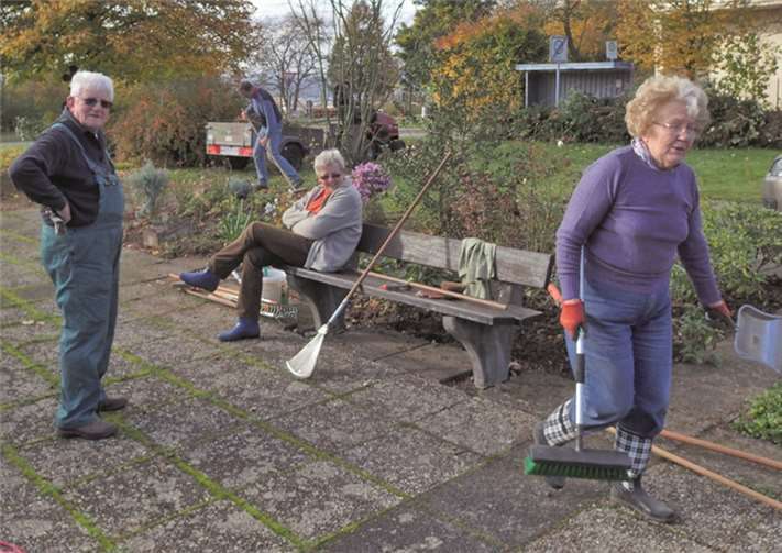 Viele Hände, schnelles Ende