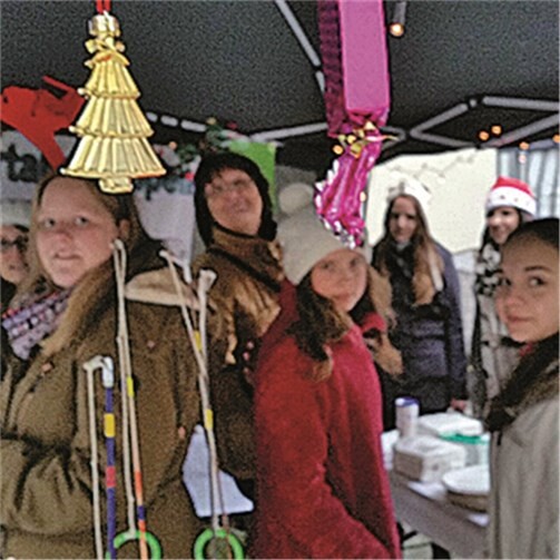 Treffen auf dem Weihnachtsmarkt 