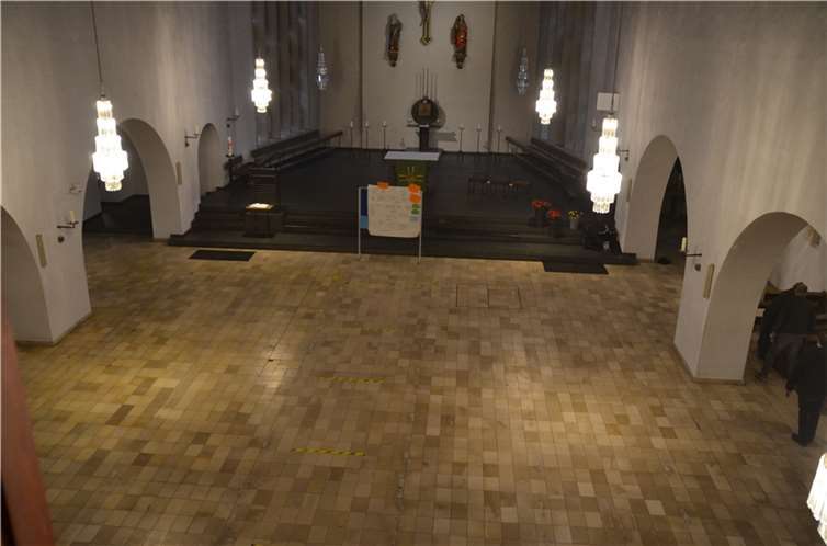 Den Kirchenraum neu erfahren – (fast) ohne Bänke 