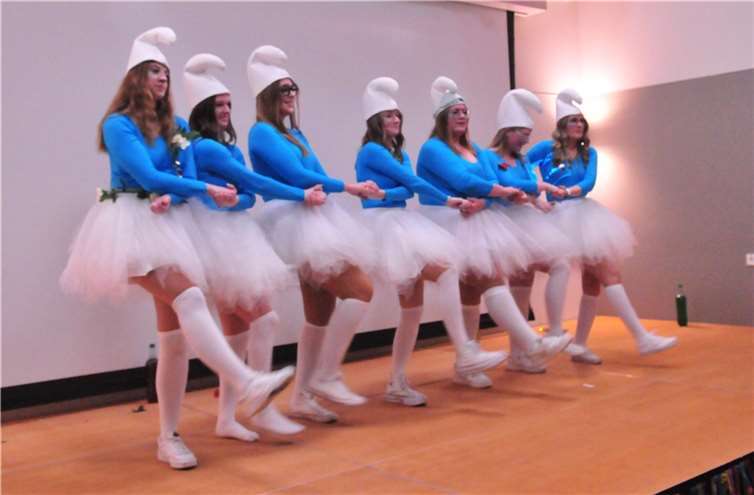 Bunter Abend in Schenkelberg 