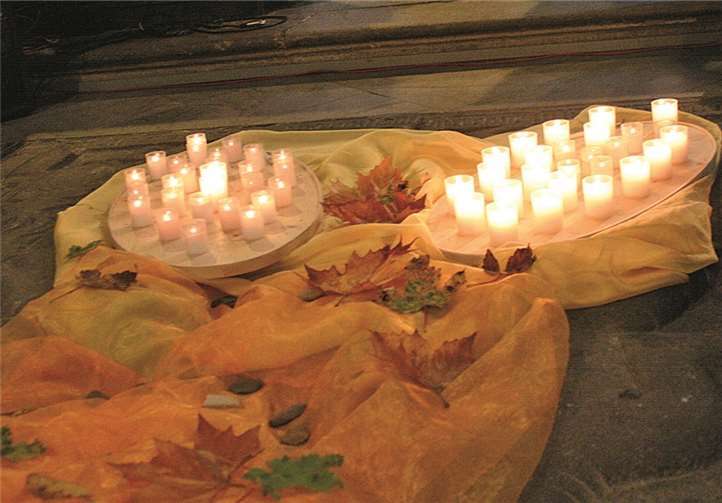 Der Verstorbenen gedacht