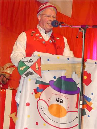 Kunterbunte LCC-Sitzung begeisterte viele Hundert Narren 