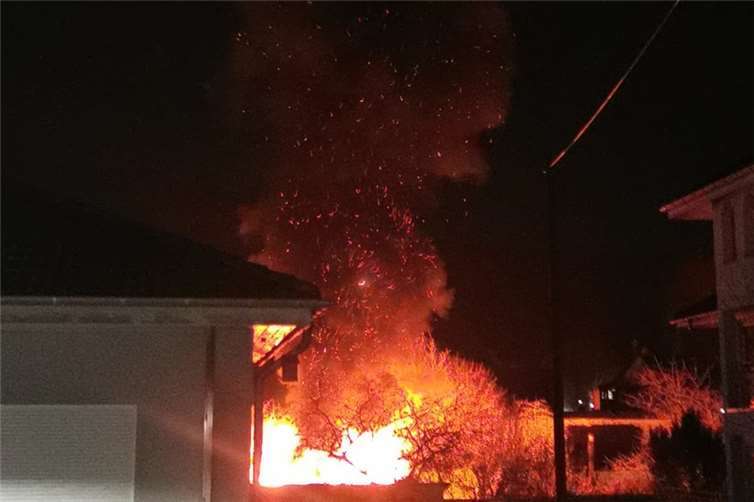 Waldbreitbach: Gebäude brannte in der vergangenen Nacht 