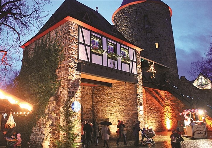 Ein reiches Bühnenprogramm begeisterte die Besucher 