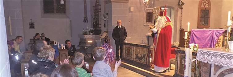 BLICK aktuell TV: Nikoläuse sammeln für Kinder 