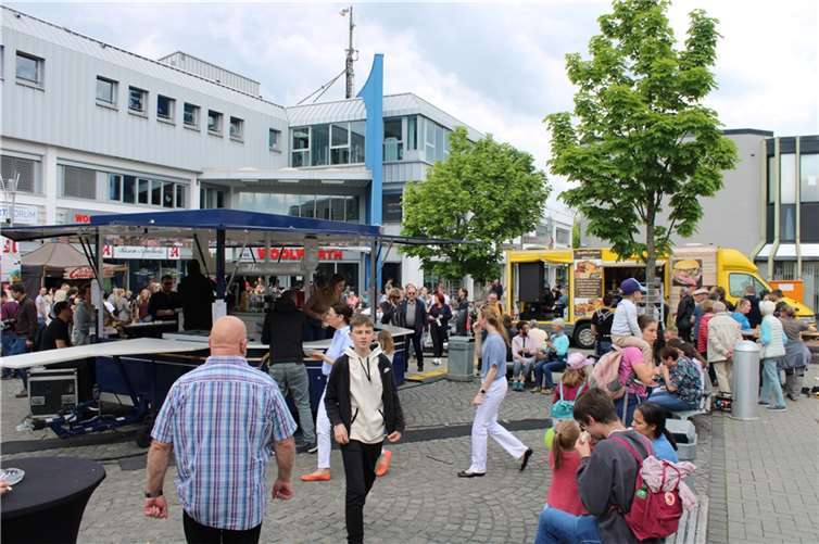 Internationale Gaumenfreuden bei Burritos, Käse-Pommes und Pulled Pork 