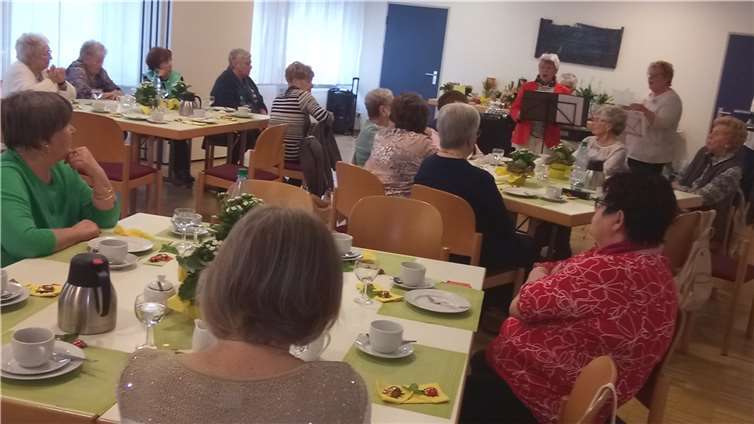 Musik, Lachen und Gemeinschaft im Pfarrheim 