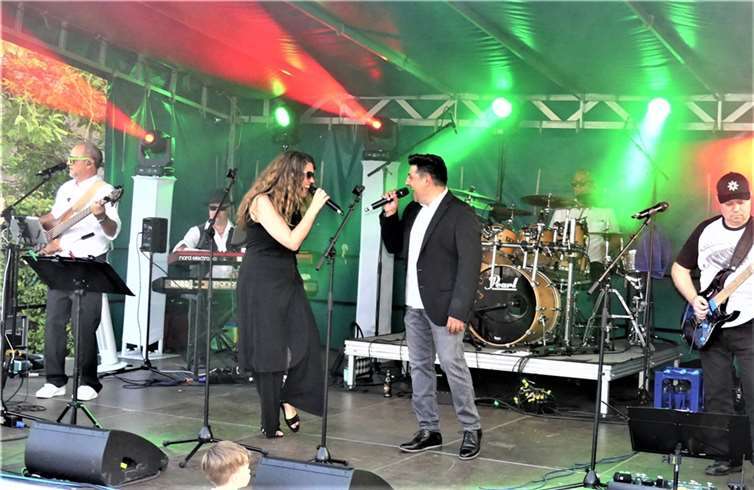 Kultband „Inflagranti“ begeistert mit Tophits 