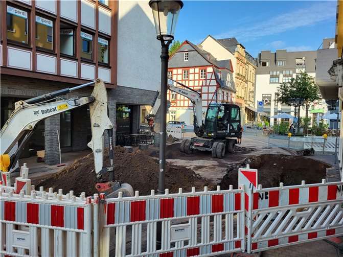 Wasserrohrbruch am Helmwartsturm sorgt für große Schäden 