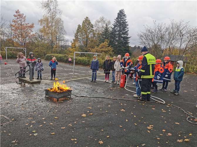 Tatü Tata, die Feuerwehr war da! 