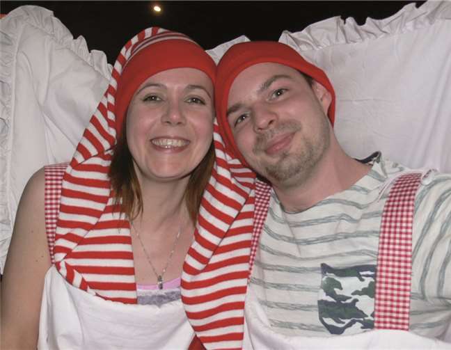 Erstklassige Tanzdarbietungen und herrlicher Kokolores aus der Bütt 