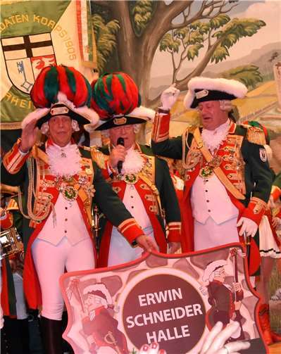 Närrisches Programm brachte das Publikum zum Toben 