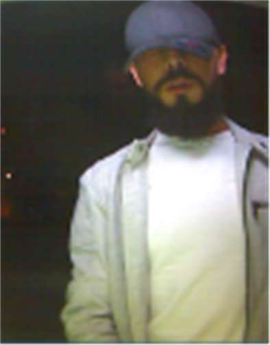 Foto-Fahndung: Wer kennt diese Einbrecher? 