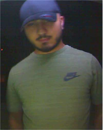 Foto-Fahndung: Wer kennt diese Einbrecher? 