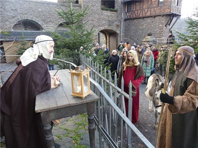Die Heilige Familie gastierte auf der Reichsburg Cochem 