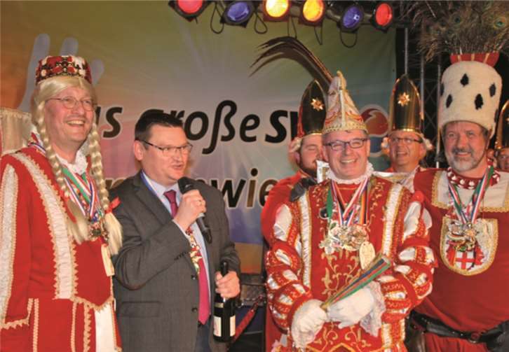 Drei Tonnen Wurfmaterial für die Narren