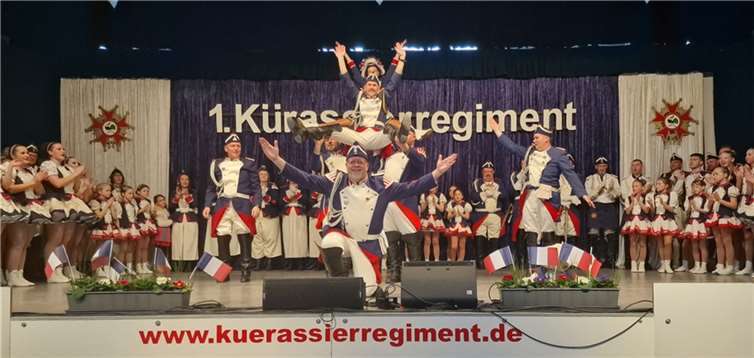 Vettelschoßer Bürgerhaus war fest in der Hand der Karnevalisten 