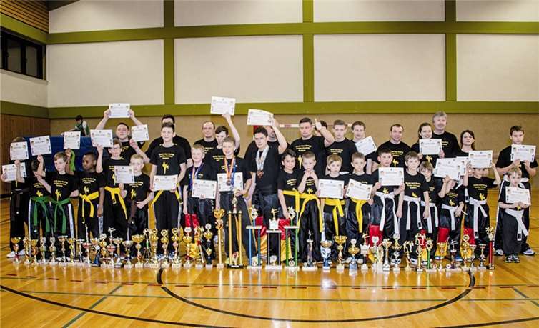 Gürtelprüfungen erfolgreich abgelegt 