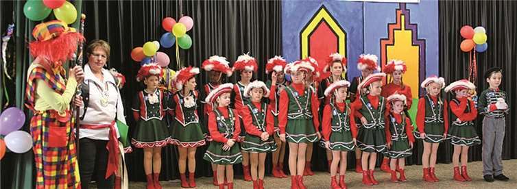 Merler Kinder feierten Karneval 