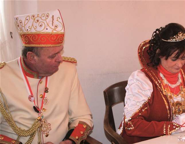 Das Erpeler Rathaus fiel in die Hände der Karnevalisten 