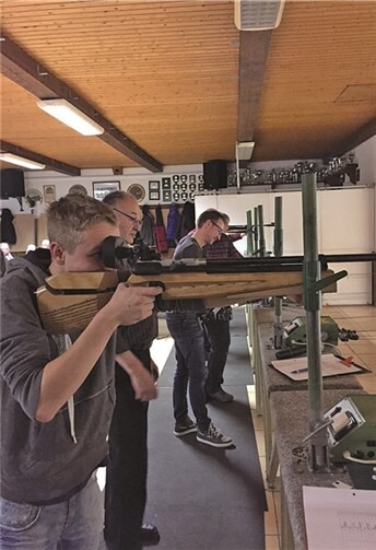 Riedener Sauschießen 