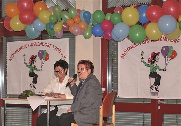 „Möhnen-Stewardessen“ drehten ihre Runden in der Warteschleife 