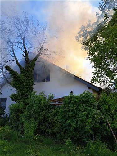 Flammen schlugen aus allen Fensteröffnungen 
