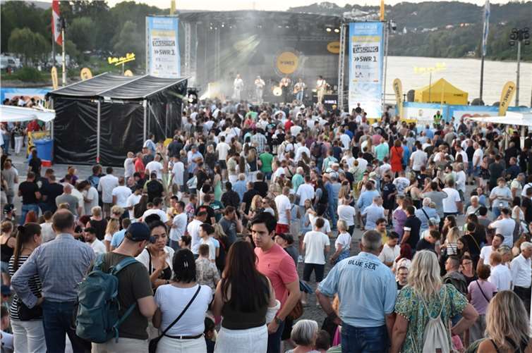 150.000 Euro in traumhafte Lichterspektakel verwandelt 