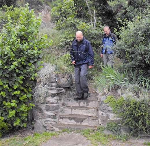 Mit Rucksack unterwegs 