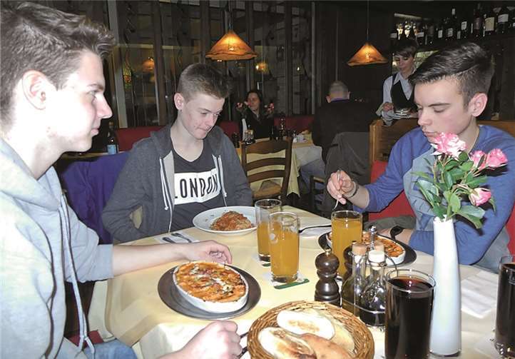 Klarer Sieg der JSG Rheinhöhen gegen den FV Rübenach 