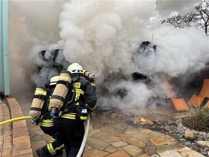 Neuwied: Feuer in Sauna der Deichwelle ausgebrochen 