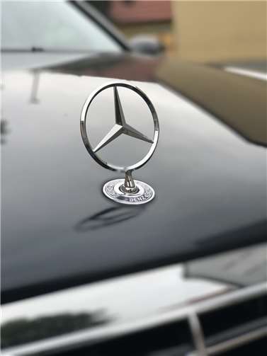 Vandalismus an Mercedes in Neuwied