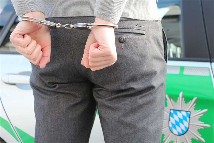 Andernach: Widerstand gegen Polizeibeamte