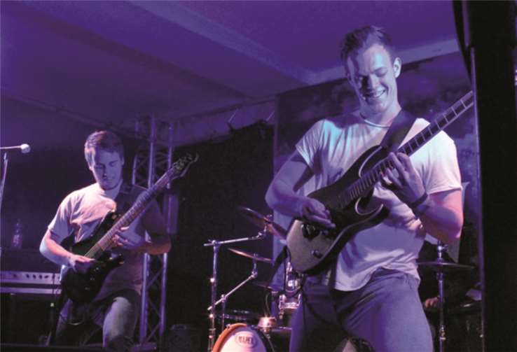 Schroffe Sounds schüttelten den Winter aus den Knochen 