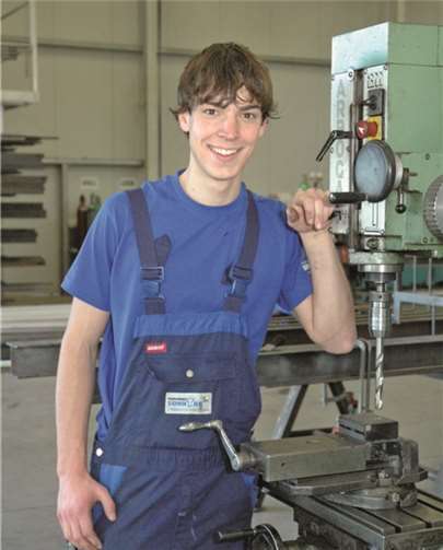 Vom Metallbauer zum Studium der Technik und Raumfahrt 