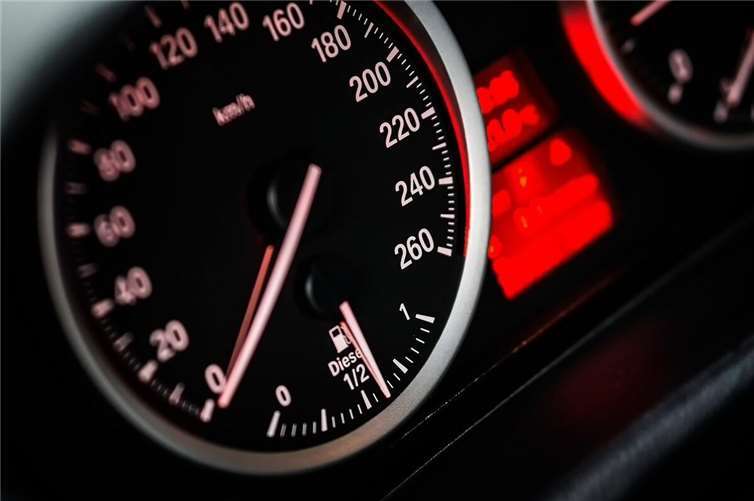 Falschfahrer auf der B 50 Simmern- Zeugen gesucht