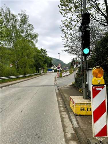 Einsatzfahrzeuge haben Vorrang 