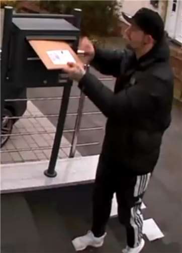 Fahndung: Wer kennt den Paket-Dieb? Fahndung: Wer kennt den Paket-Dieb?