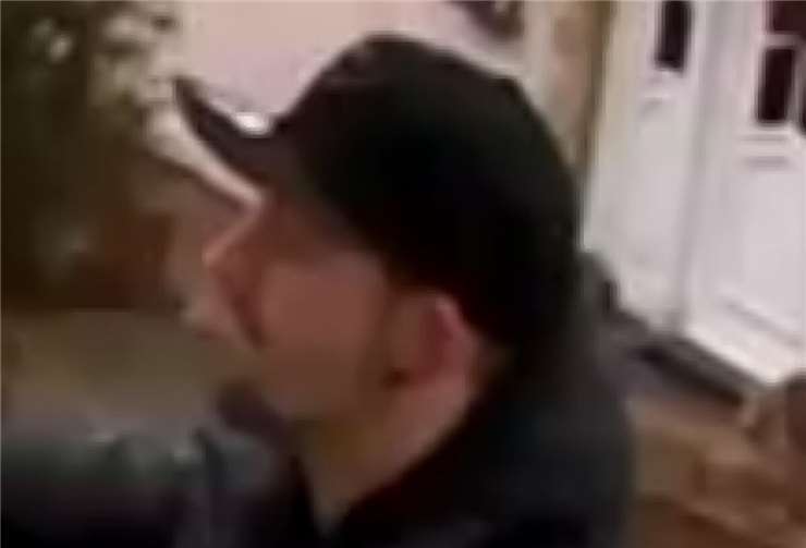 Fahndung: Wer kennt den Paket-Dieb? Fahndung: Wer kennt den Paket-Dieb?