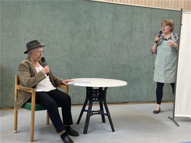 „Frauen treffen sich“ 