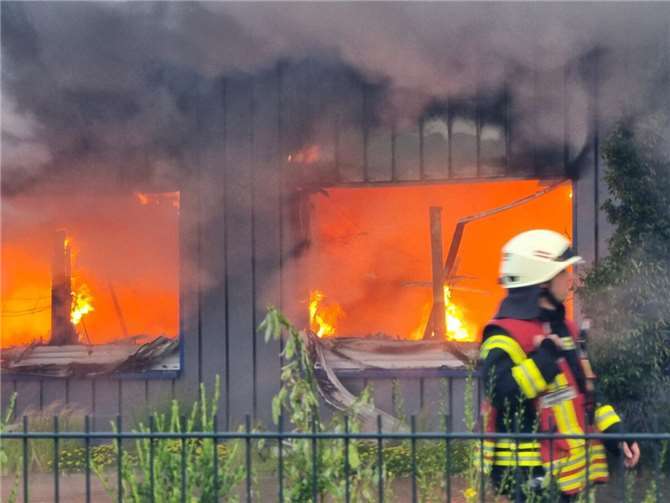 07.05: Großbrand Industriegebiet Kottenheim Mayen