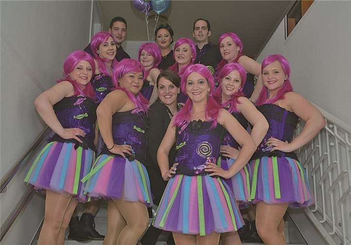 Yasmina Schins Edwin Toledo Rheinländer erhielten das Ehrenkreuz in Silber 