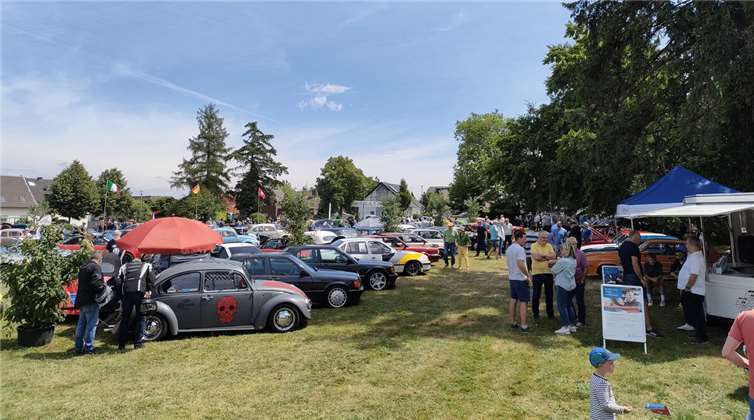 Dorfplatz wurde zu lebendigem Museum 