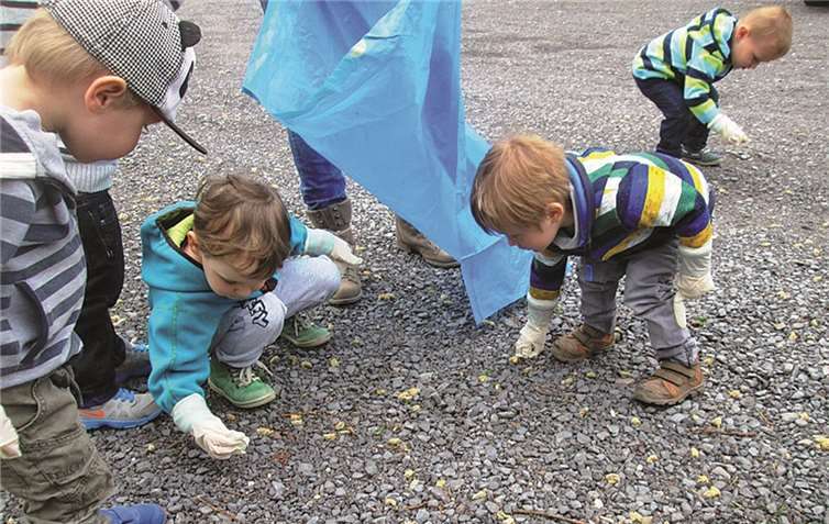 Haus für Kinder beim Dreckwegtag 